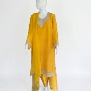 Pure disheen suit with hand tilla